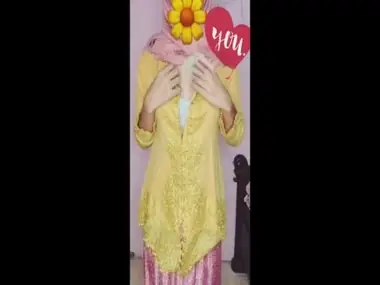 Live Ukhti Kebaya Hijab Pink Berani Menggoda Penonton Viral Terbaru 2026